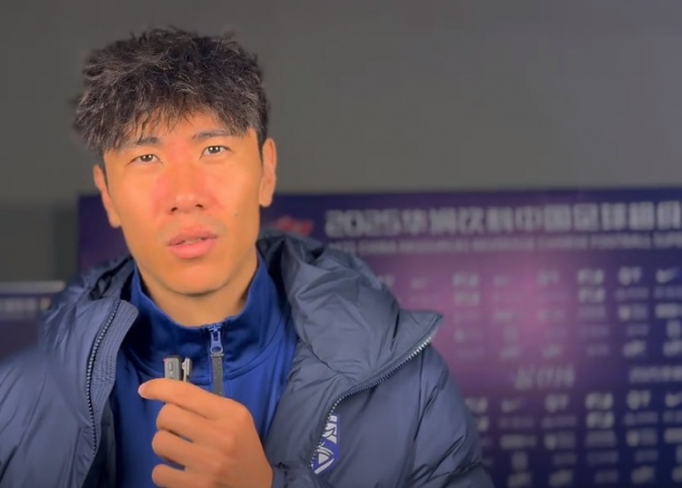 劉奕鳴：今年新援很多還需要磨合期，保持狀態(tài)相信下一場能拿下